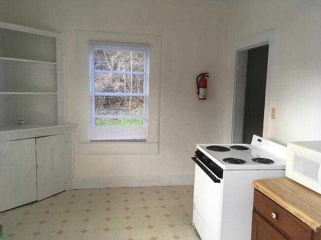 Photo - 1847 Devine St Unit 3