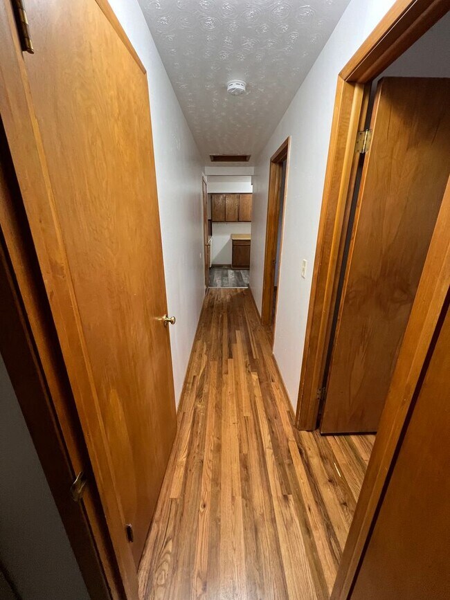 Photo - 311-315 E Fairview Unidad 315