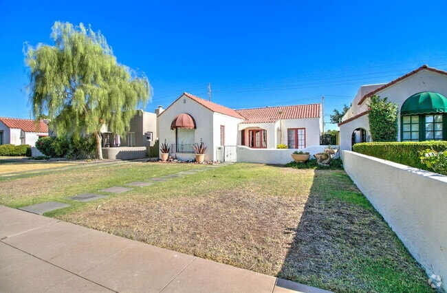 Building Photo - 1310 W Lynwood St Rental