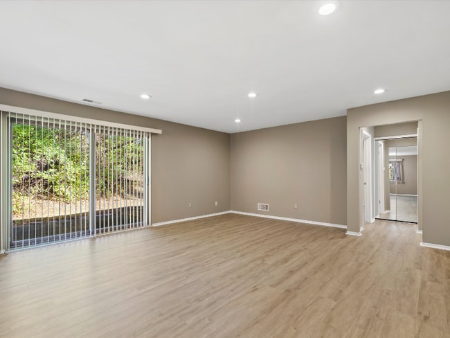 Photo - 26656 Farmbrook Villa Dr