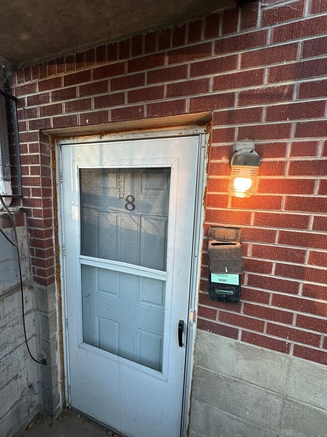 Photo - KM1517 Unit 8