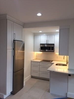 Photo - 65 Burbank St Unit 9