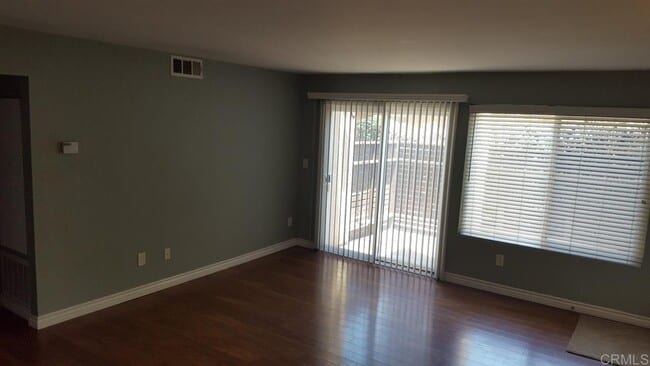 Photo - 1386 E Madison Ave