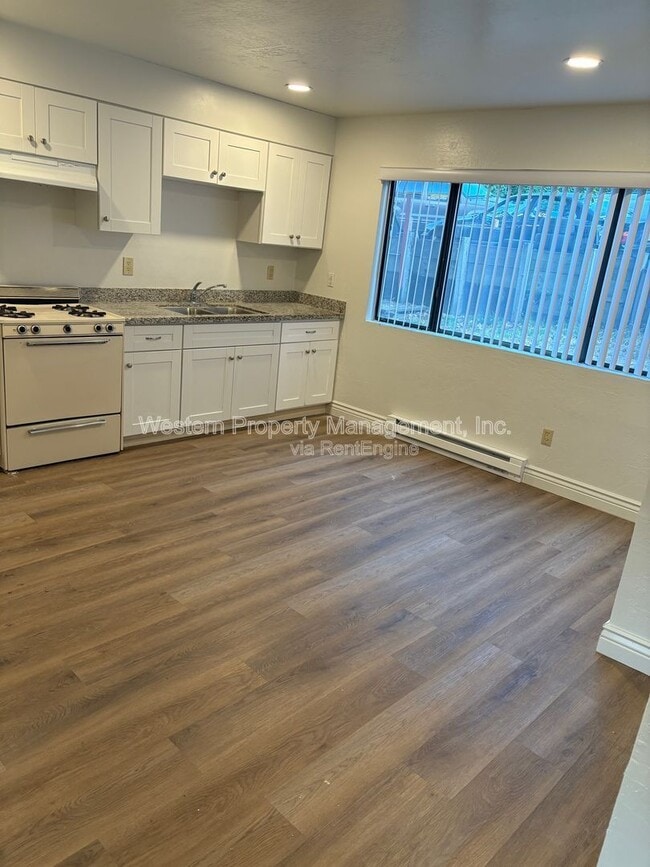 Building Photo - 9653 Soquel Dr Unit Apartment C