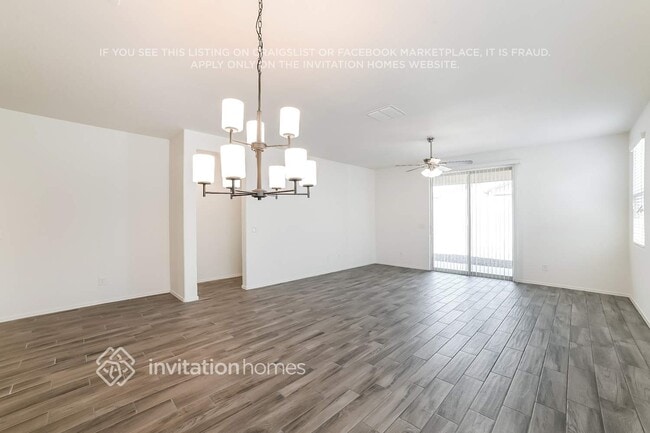 Photo - 19444 W Solano Dr