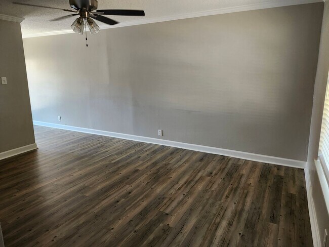 Photo - 2020 Watts Rd Unit 2020 Watts Rd. Apt D