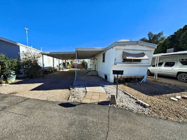 Photo - 16005 N 32nd St