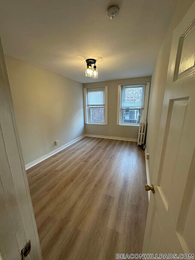 Photo - 70 Joy St Unit 12