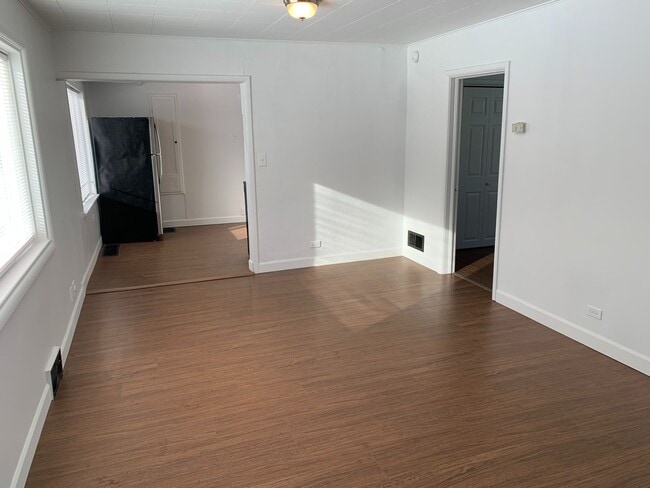 Photo - 4103 N Adams St Unidad A