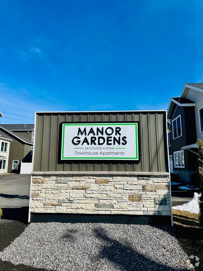 Building Photo - Manor Gardens Rental