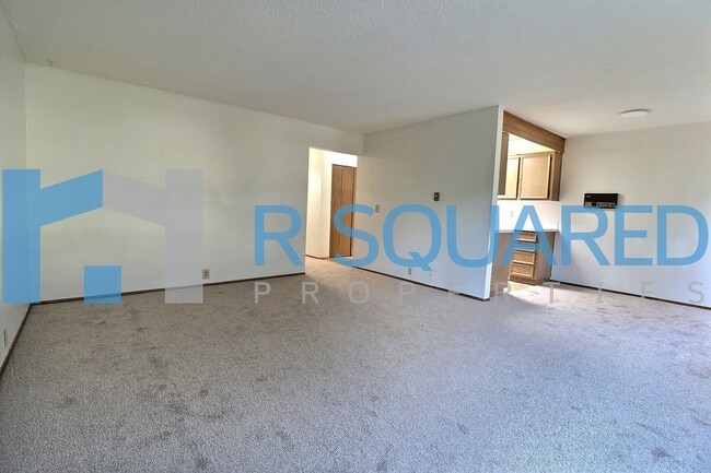 Photo - 3000 SW Avalon Way