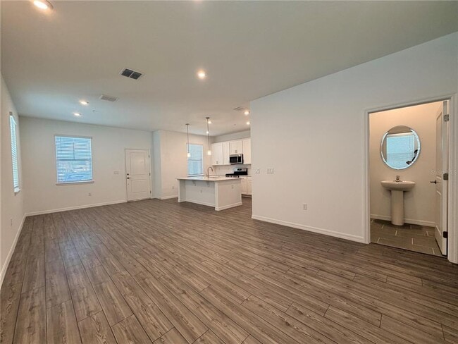 Photo - 449 Belmond Dr