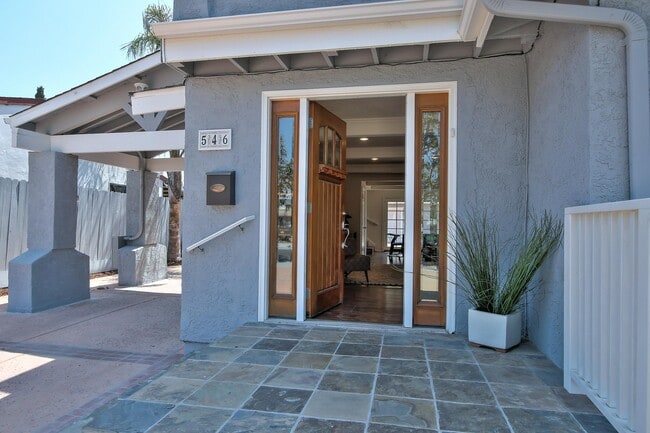 Photo - 546 Hamilton Ave