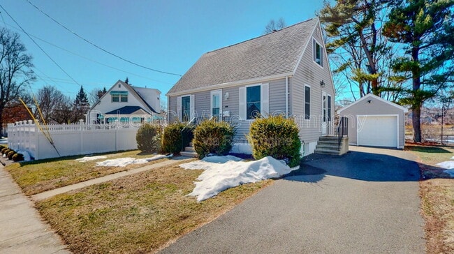 Photo - 10 Harkness Dr