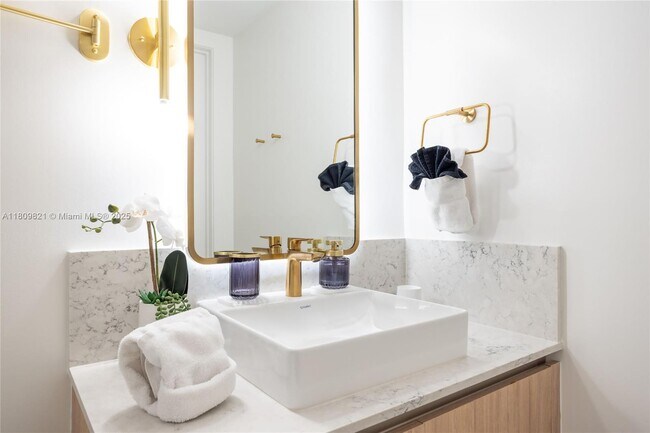 Photo - 159 NE 6th St Unit 3001