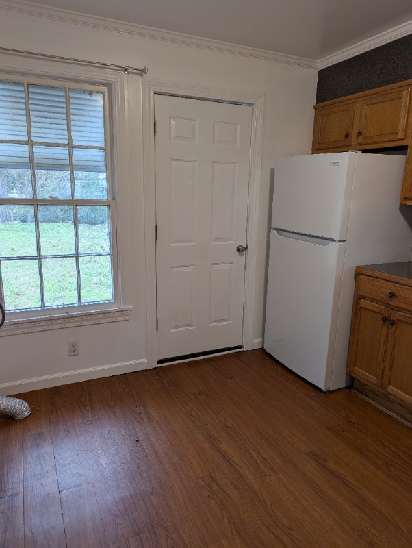 Photo - 817 Modica St