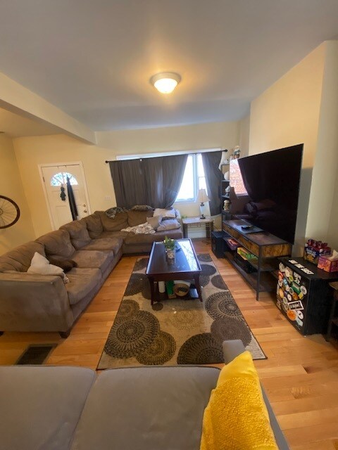 Photo - 14 Woodmont St