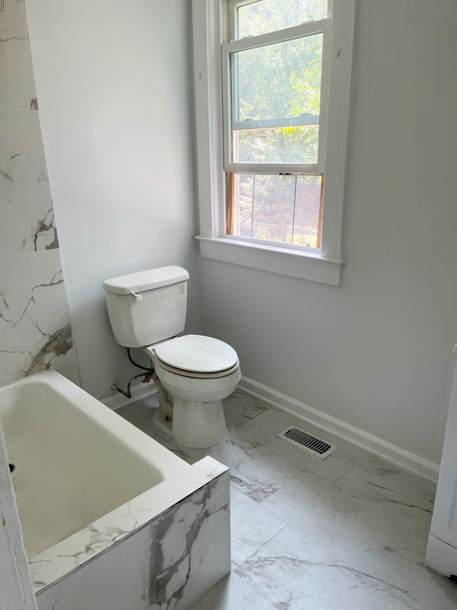 Photo - 251 Maple Ave Unit 251 Maple Ave Apartment D
