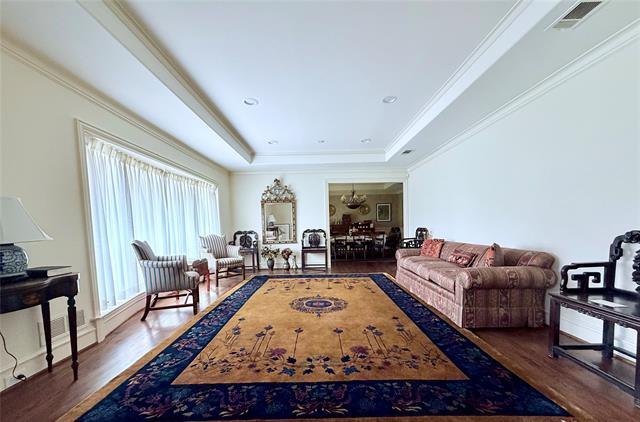 Photo - 7141 Twin Tree Ln