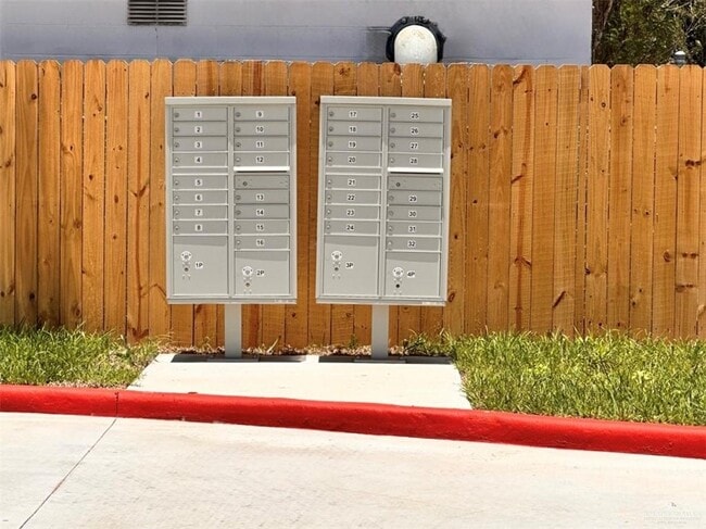 Photo - 12 S Alamo Rd Unit 18