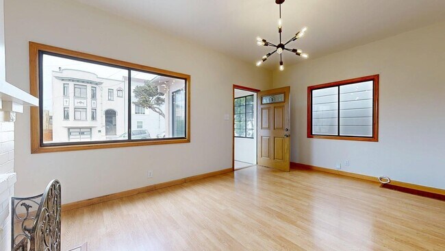 Photo - 806 34th Ave