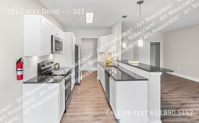 Photo - 313 Creek Dr Unit 303