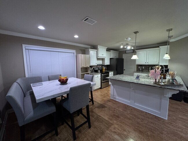 Photo - 21 Kasidyann Ct