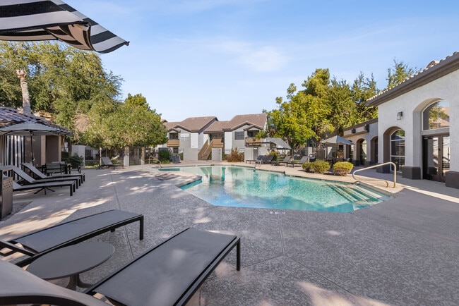 Arcadia Cove Apartment Homes