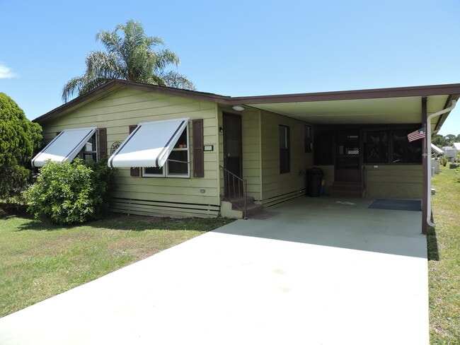 Photo - 6969 SE Morningside Dr House