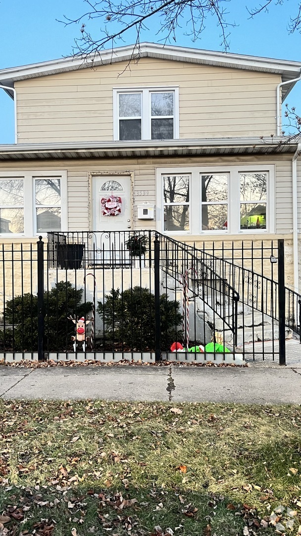 Building Photo - 3539 N Oconto Ave Rental