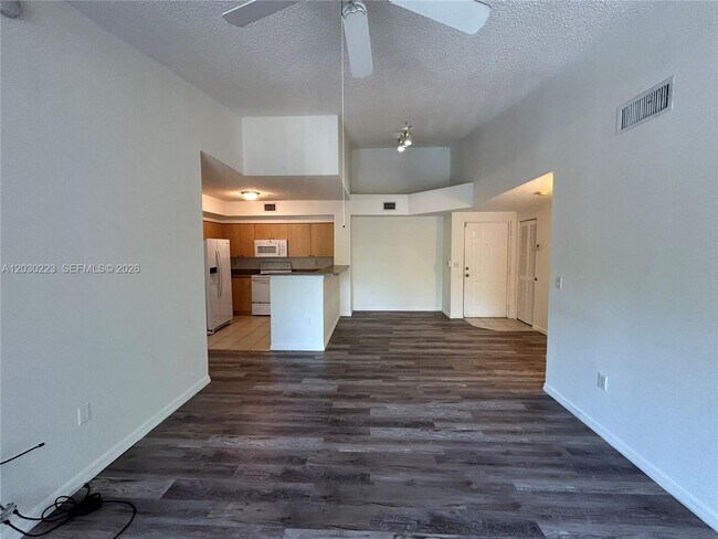Photo - 2360 E Preserve Way Unit 305