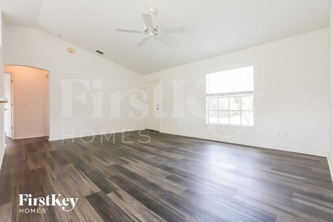 Photo - 11092 Vanessa Ave