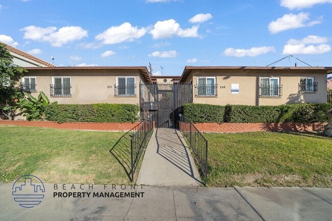 Building Photo - 249 W Pomona Blvd Rental