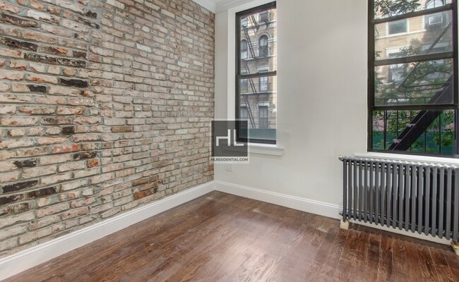 Photo - Mott Street Unit 2C