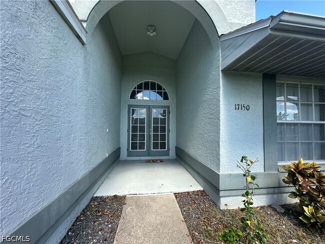 Photo - 17150 Knight Dr
