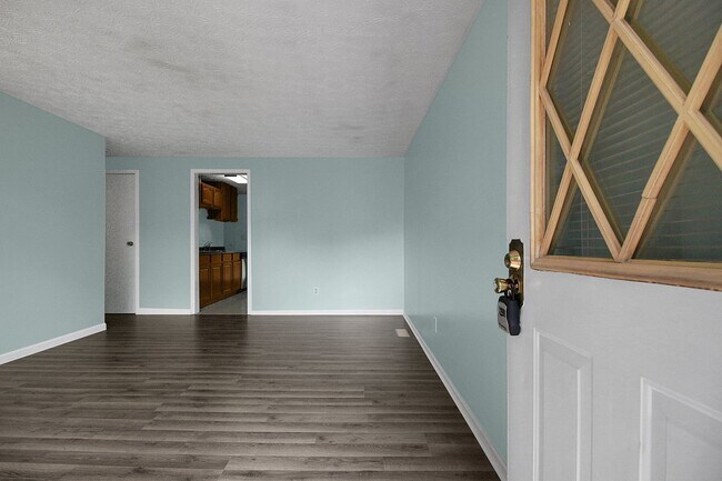 Photo - 3 Bedroom Home For Rent