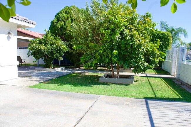 Photo - 30650 Avenida Del Yermo