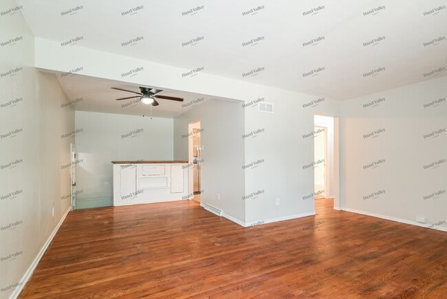 Photo - 7012 Marlac Dr