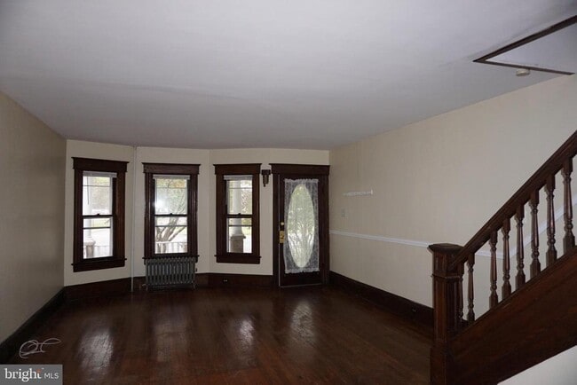 Photo - 16 Lawrenceville - Pennington Rd