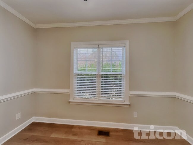 Photo - 69 Diamond Creek Dr