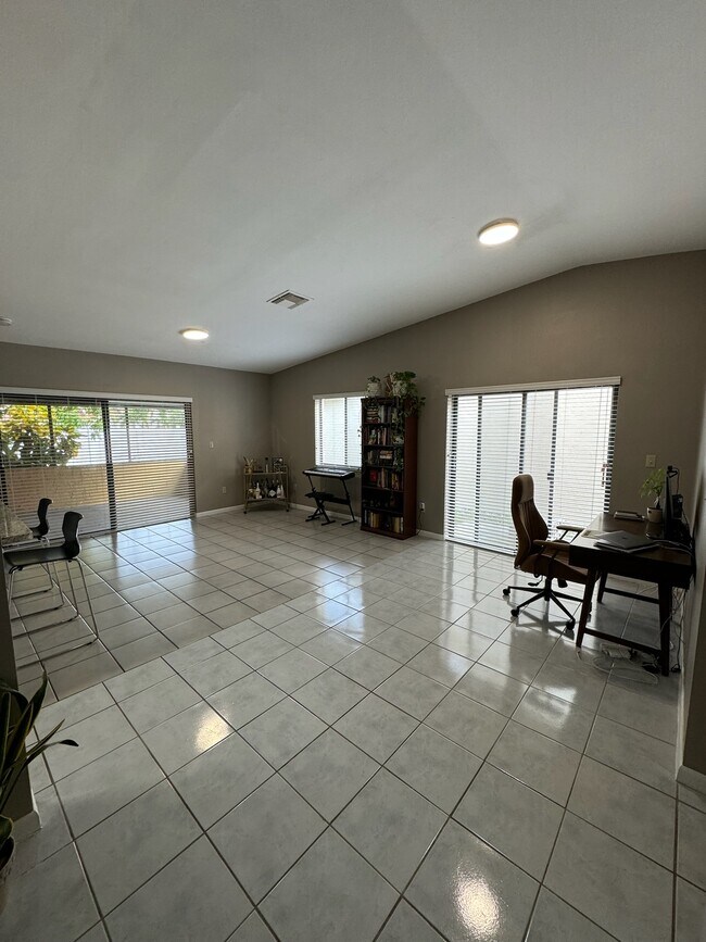 Photo - 14931 SW 92nd Terrace