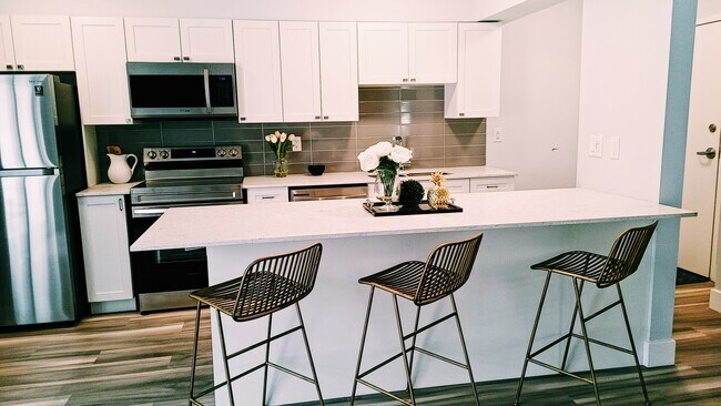 Photo - Oversized One-Bedroom Midtown Apartment For Rent Unit 204