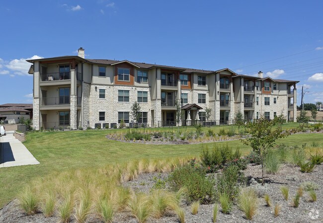 Building Photo - The Ellis