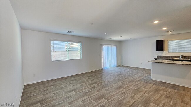 Photo - 6071 Swift Lariat St