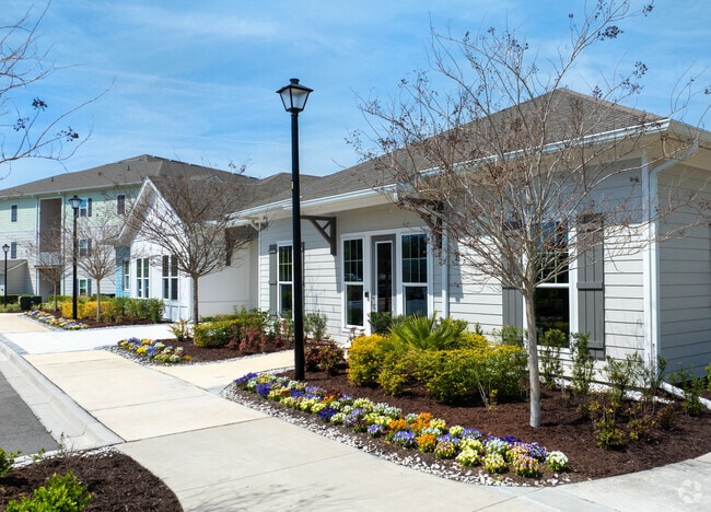 Oficina de arrendamiento - Argyle Lake at Oakleaf Town Center