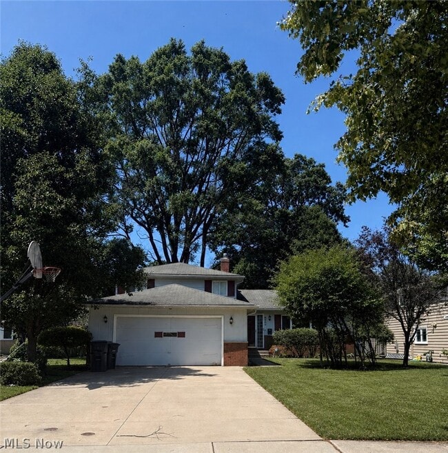 Building Photo - 6580 Forest Glen Ave