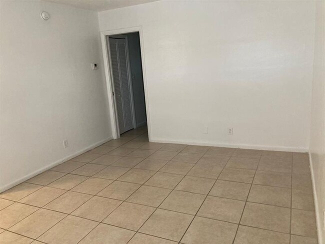 Photo - 466 Sunshine Dr Unit E5