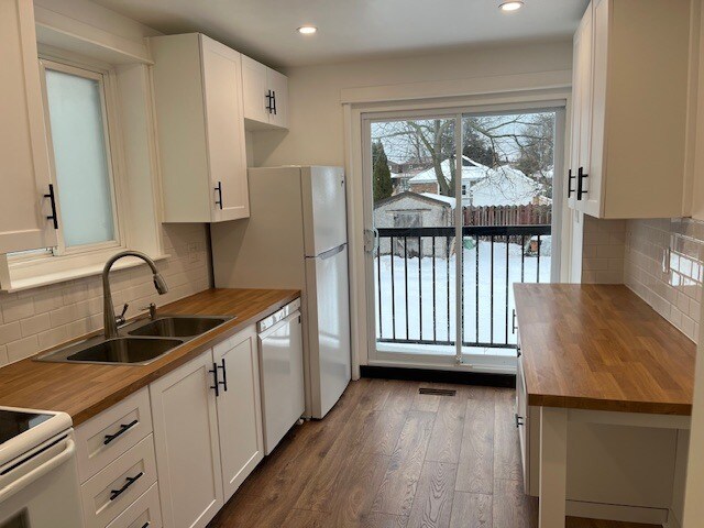 Photo - 83 Claremore Av