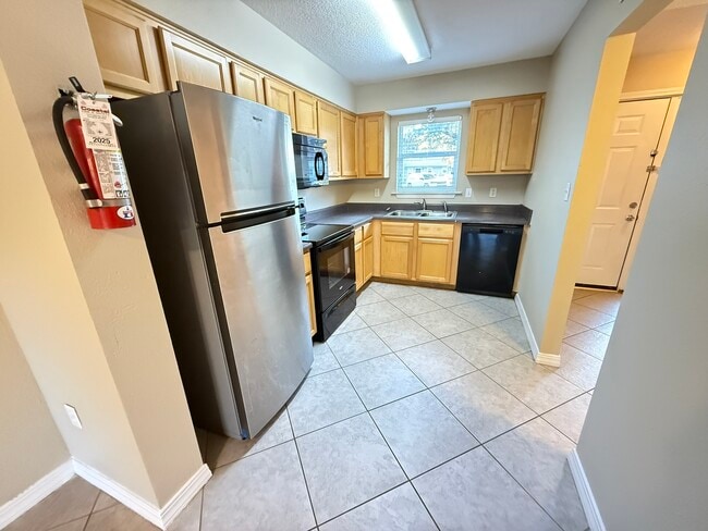 Photo - 1625 Martin Bluff Rd