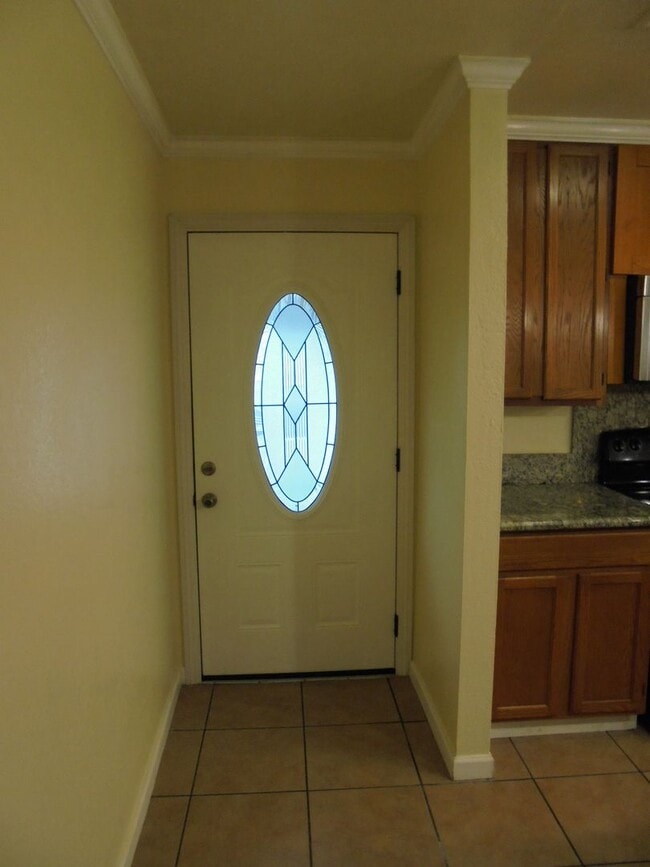 Photo - 1839 San Benito St